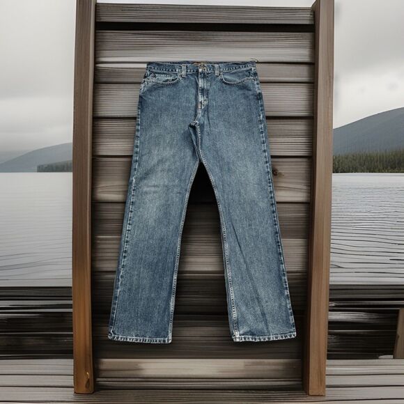 Eddie Bauer Straight Jeans Mens 36 Measures 36x32.5 Medium Blue Cotton Denim - Picture 1 of 11